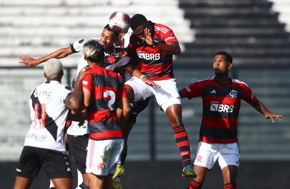 Flamengo e Vasco se enfrentam em torneio de base; Mengão se classificou às semis do Torneio Guilherme Embry