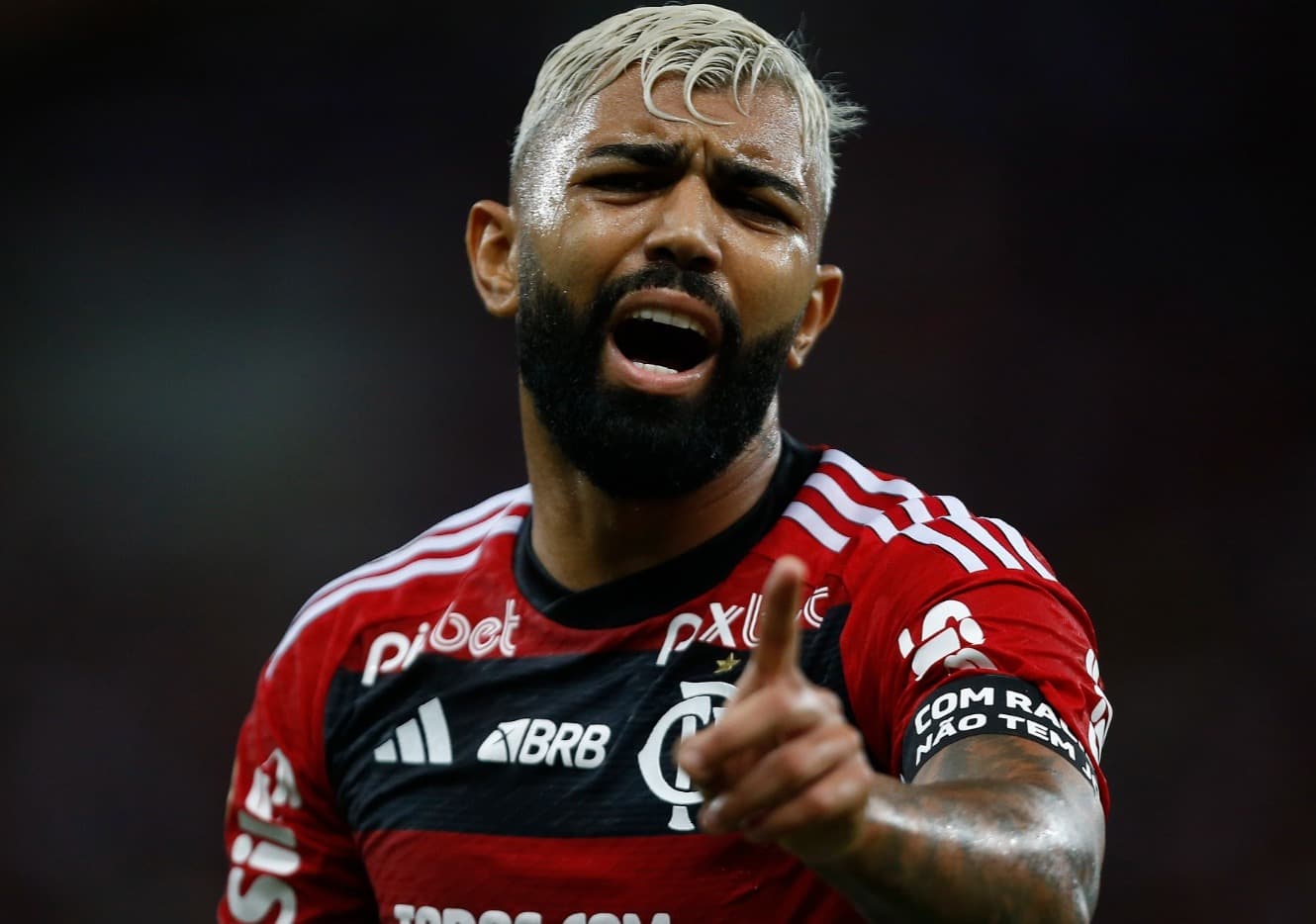 Gabigol desabafa após polêmica postagem com Zico no aniversário do Flamengo