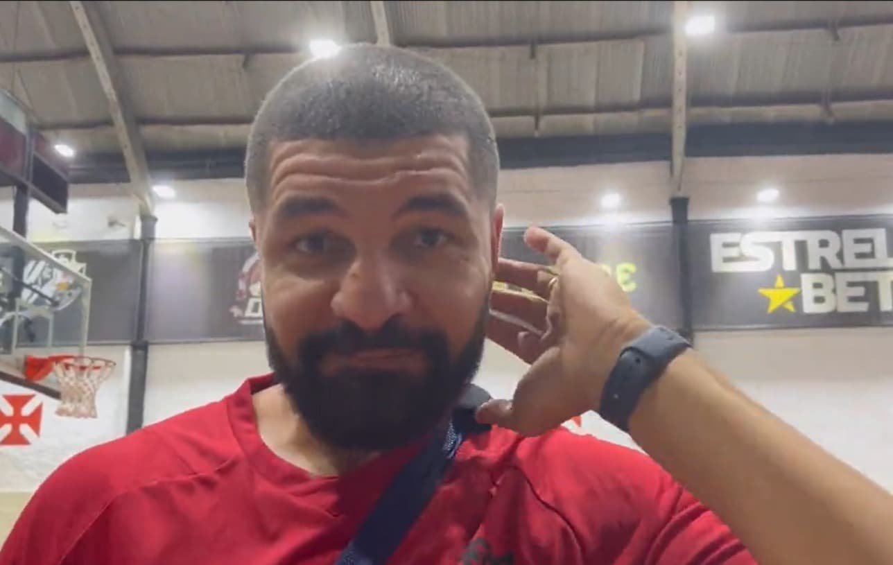 Olivinha diz que não aguenta ficar fora das quadras