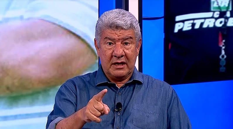 Joel Santana em programa de televisão; ex-treinador rubro-negro falou sobre Tite e projetou Flamengo em 2024