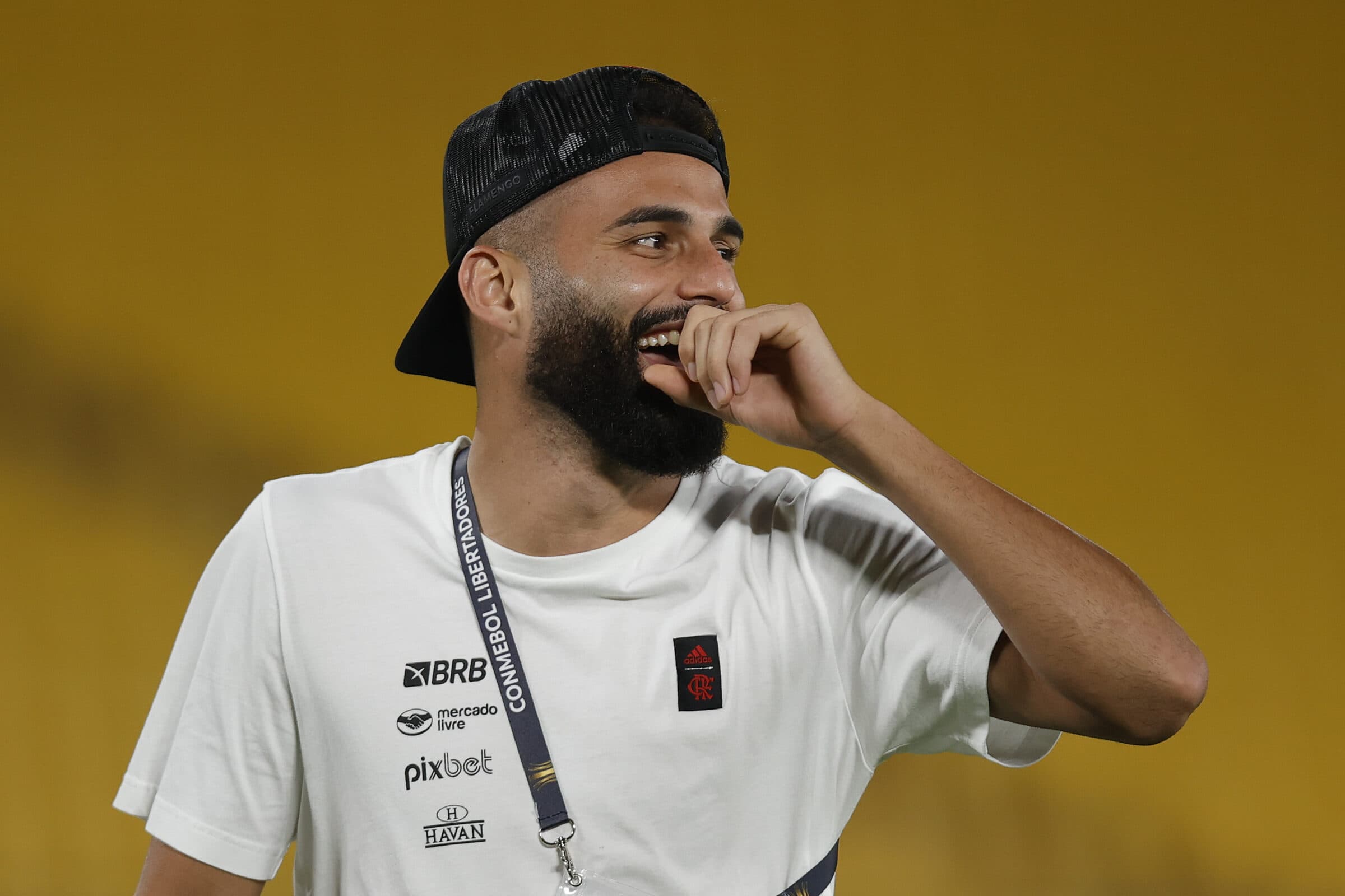 Thiago Maia recebe críticas da torcida do Flamengo