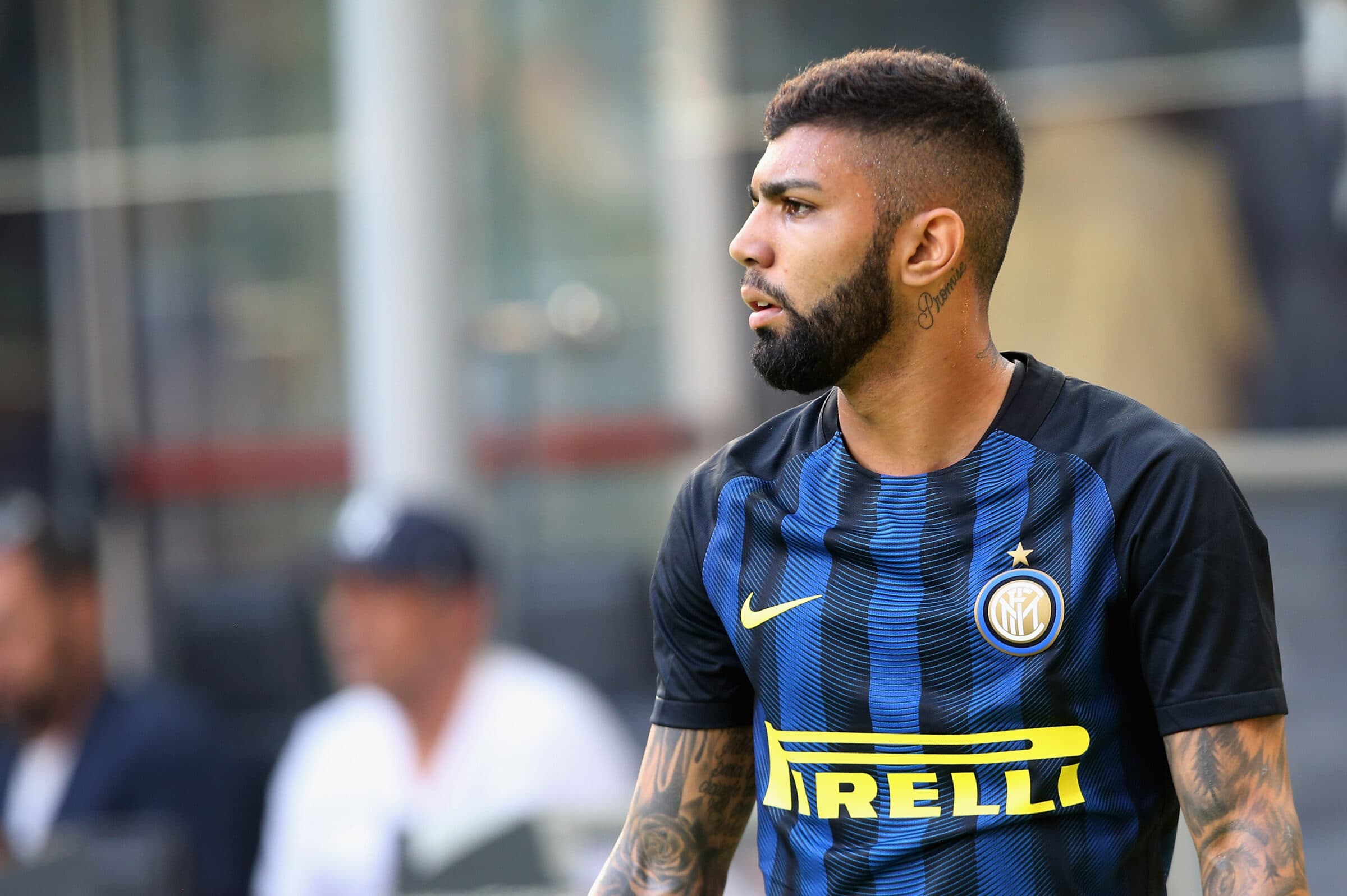 gabigol do flamengo em ação pela internazionale