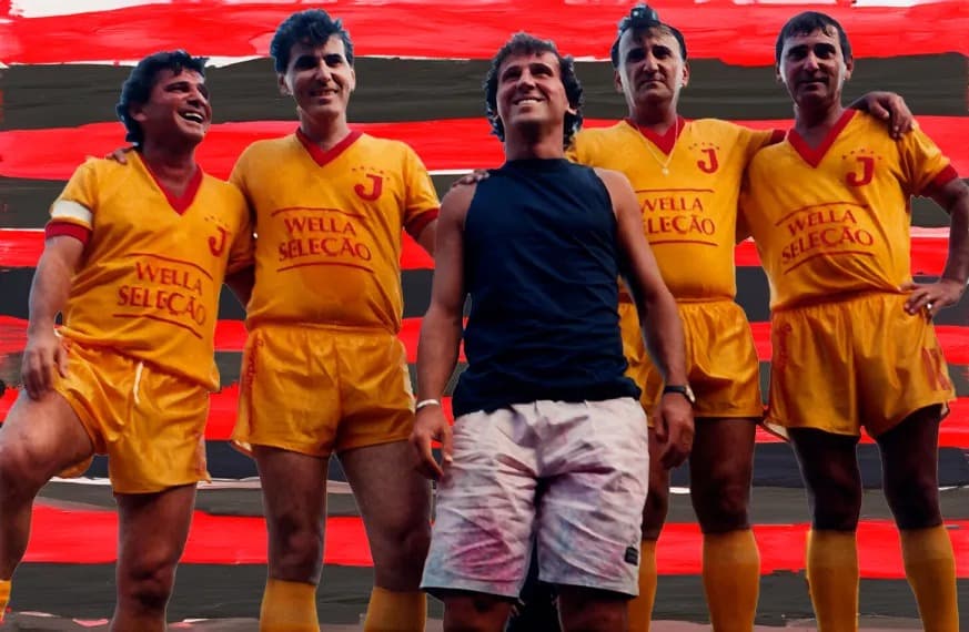 Zico ao lado de seus irmãos no dia de sua despedida do Flamengo