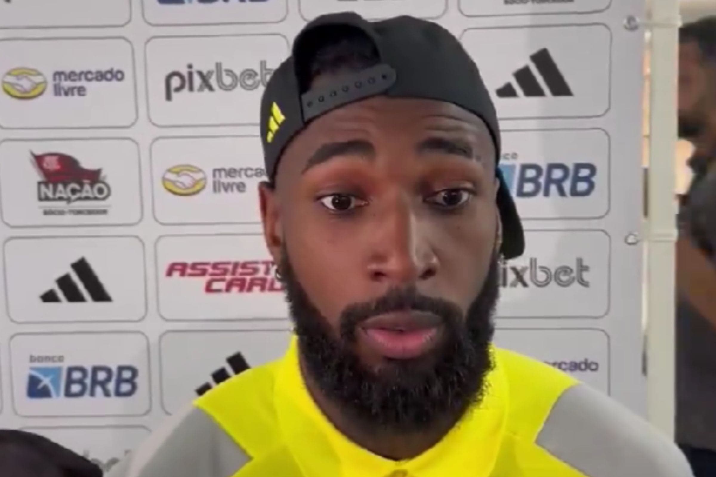 Gerson explica dificuldade do Flamengo em clássico mesmo com vitória contra o Botafogo