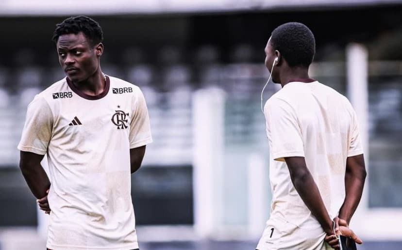 Dupla de nigerianos Shola e Hassan pelo Flamengo no Brasileirão Sub-20