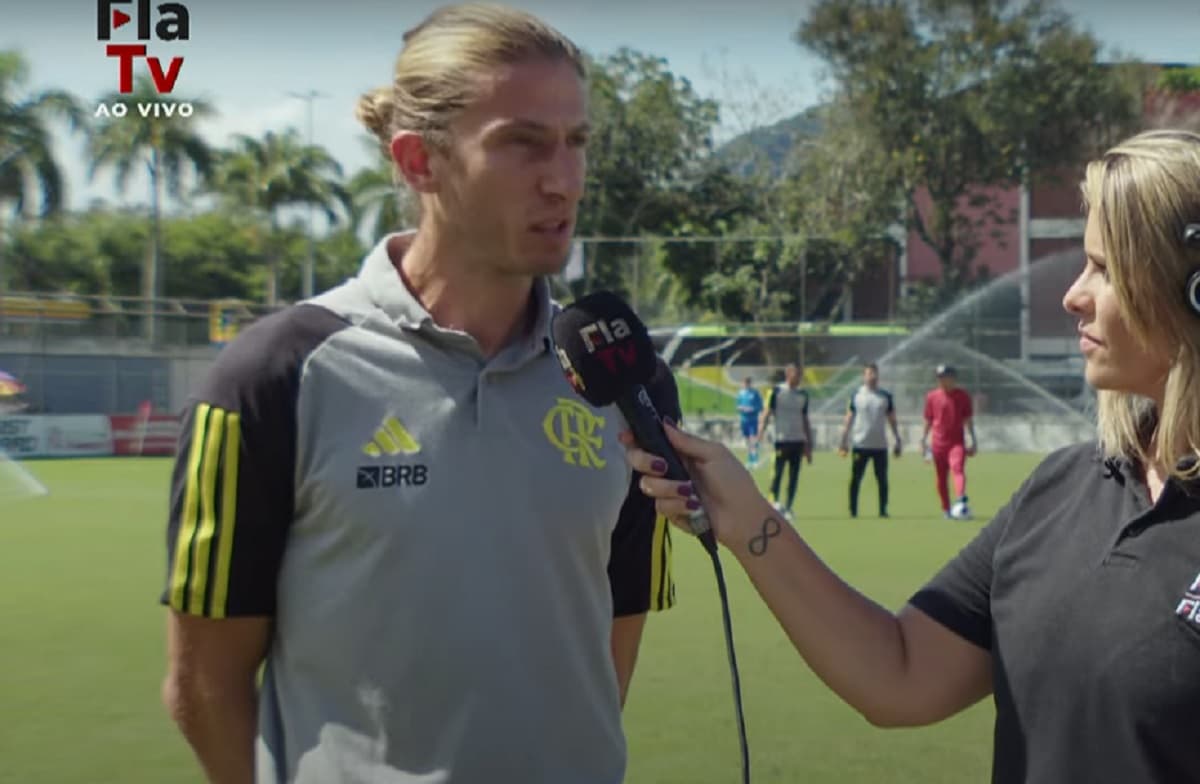 filipe luís em entrevista no flamengo