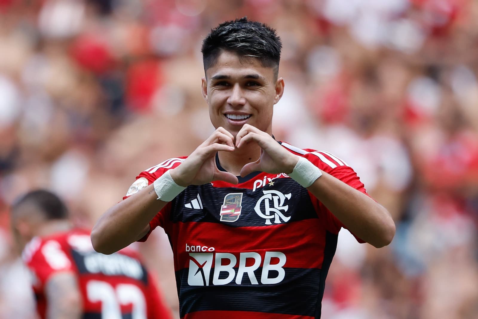 Ponta-direita Luiz Araújo é um dos titulares de Tite apesar da pouca efetividade