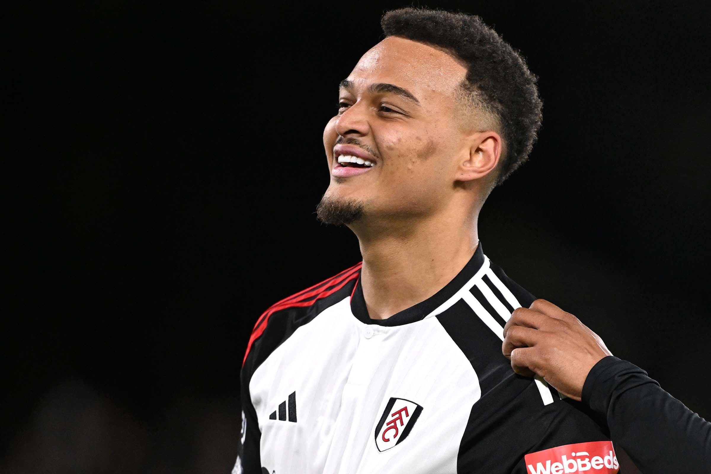 Rodrigo Muniz justifica escolha por Wellington Paulista em 'jogador perfeito'