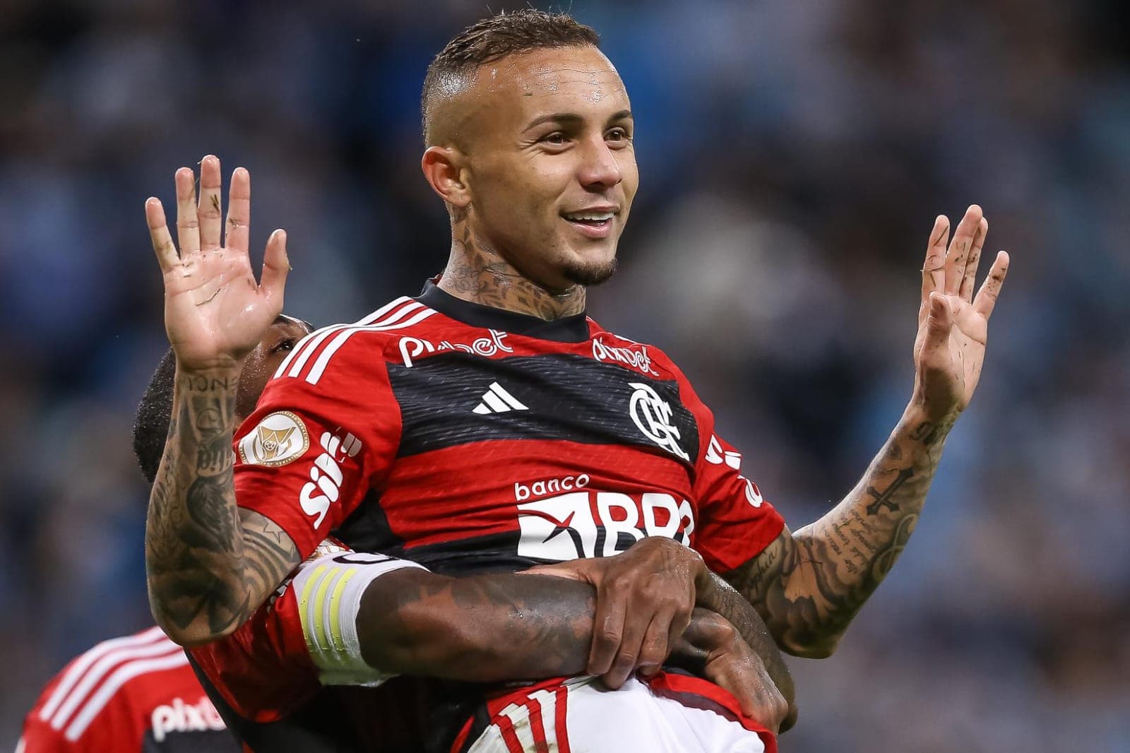 Everton Cebolinha comemora gol pelo Flamengo