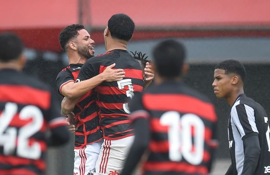Flamengo sub-20 vai disputar o mundial da categoria contra o Olympiacos, no Maracanã