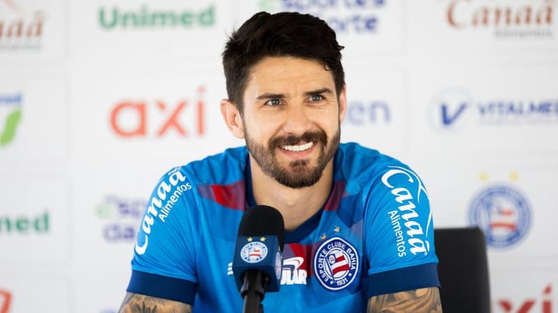 everaldo comenta confronto contra o flamengo na copa do brasil em coletiva no bahia