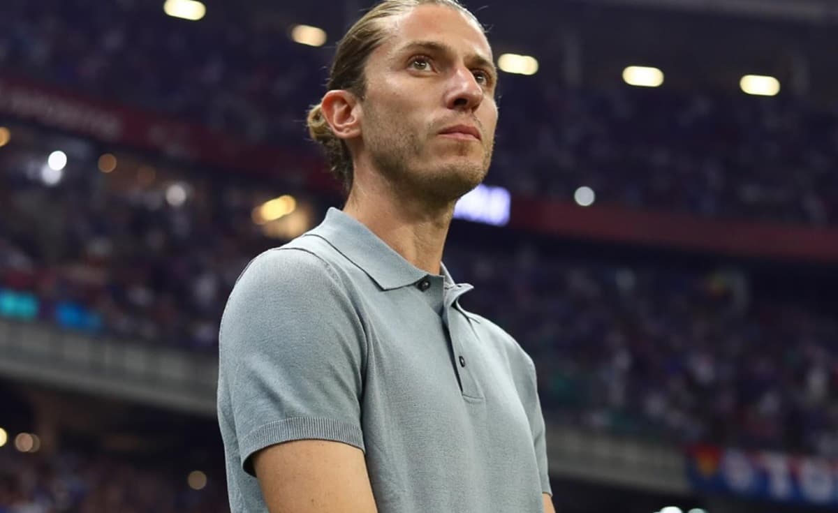 filipe luís como técnico do flamengo na fonte nova