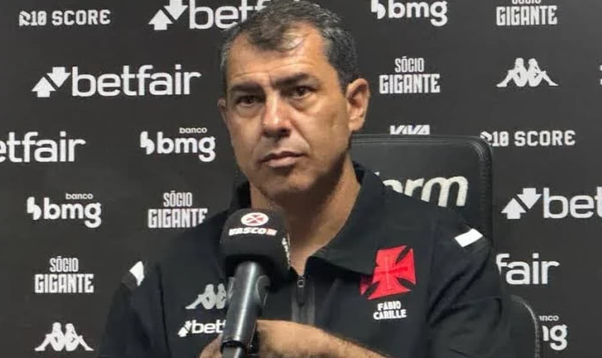 fábio carille em entrevista antes de jogo contra o flamengo