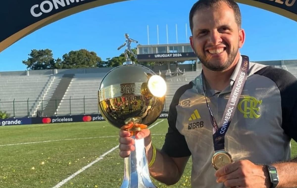 preparador de goleiro comemora libertadores sub-20 do flamengo