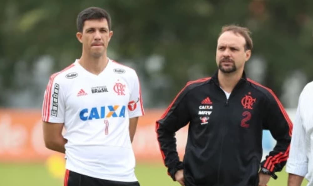 maurício barbieri ex-flamengo ao lado de maurício sousa