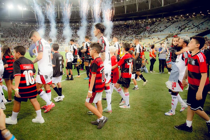 Com ingressos caros, a foto mostra como o Maracanã sofre com baixo público em 2025
