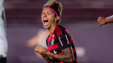 cristiane comemora gol pelo flamengo