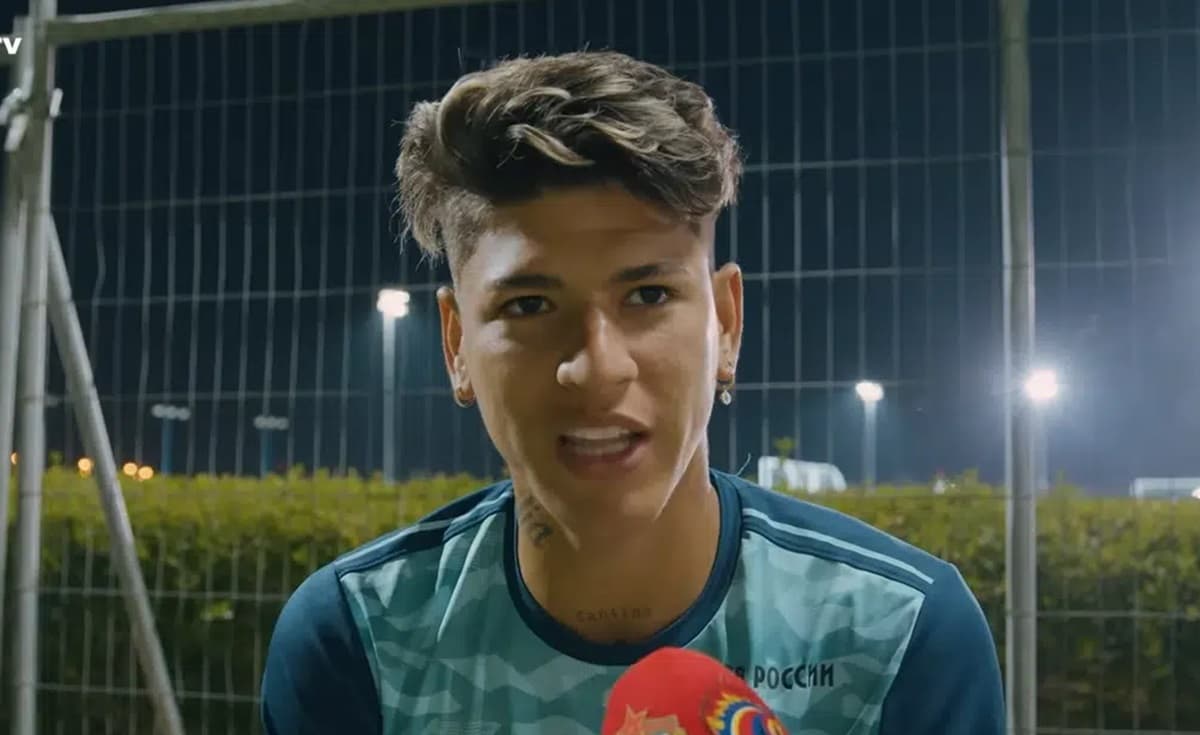 jorge carrascal na mira do flamengo em entrevista na rússia