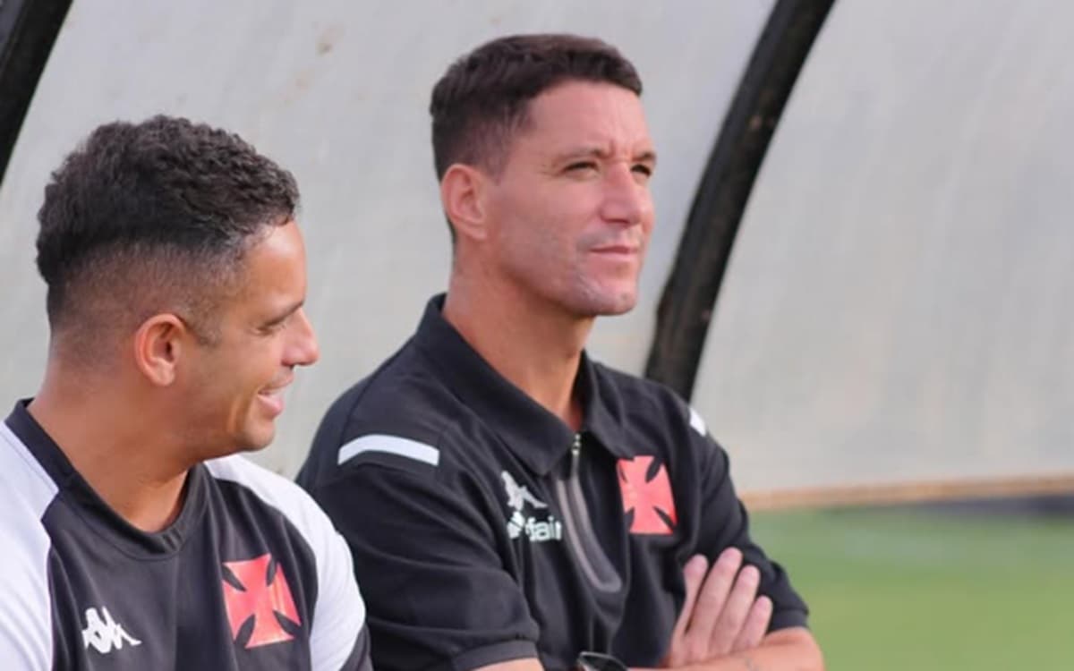 thiago neves ex-flamengo e fluminense faz estágio no vasco