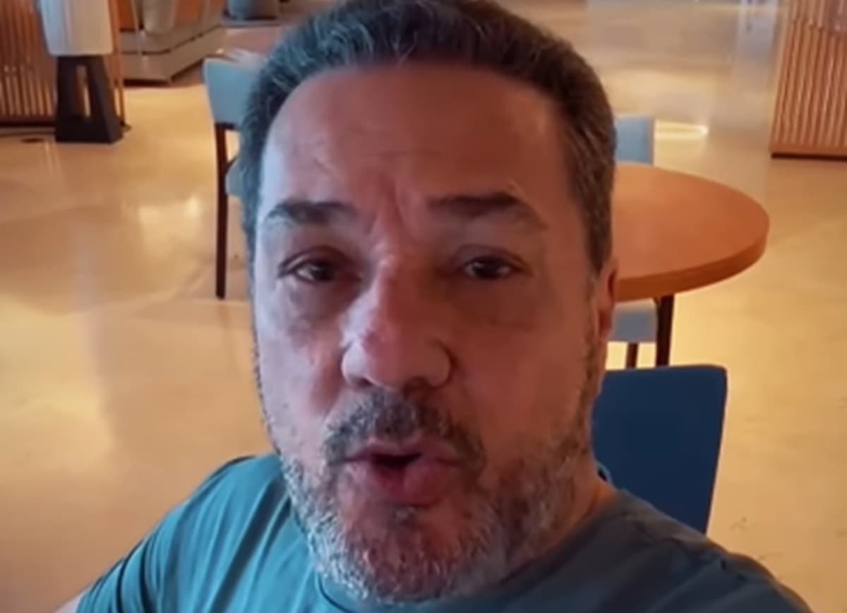 vanderlei luxemburgo celebra vitória do flamengo sobre chelsea