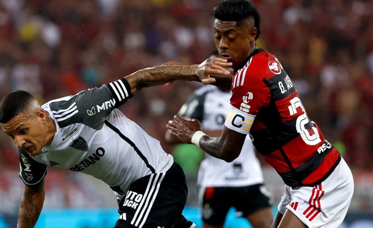 bruno henrique em jogo do flamengo contra o atlético mg