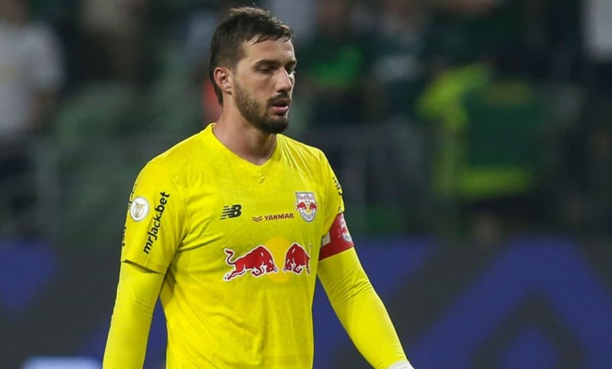 cleiton do bragantino pode não enfrentar o flamengo em bragança