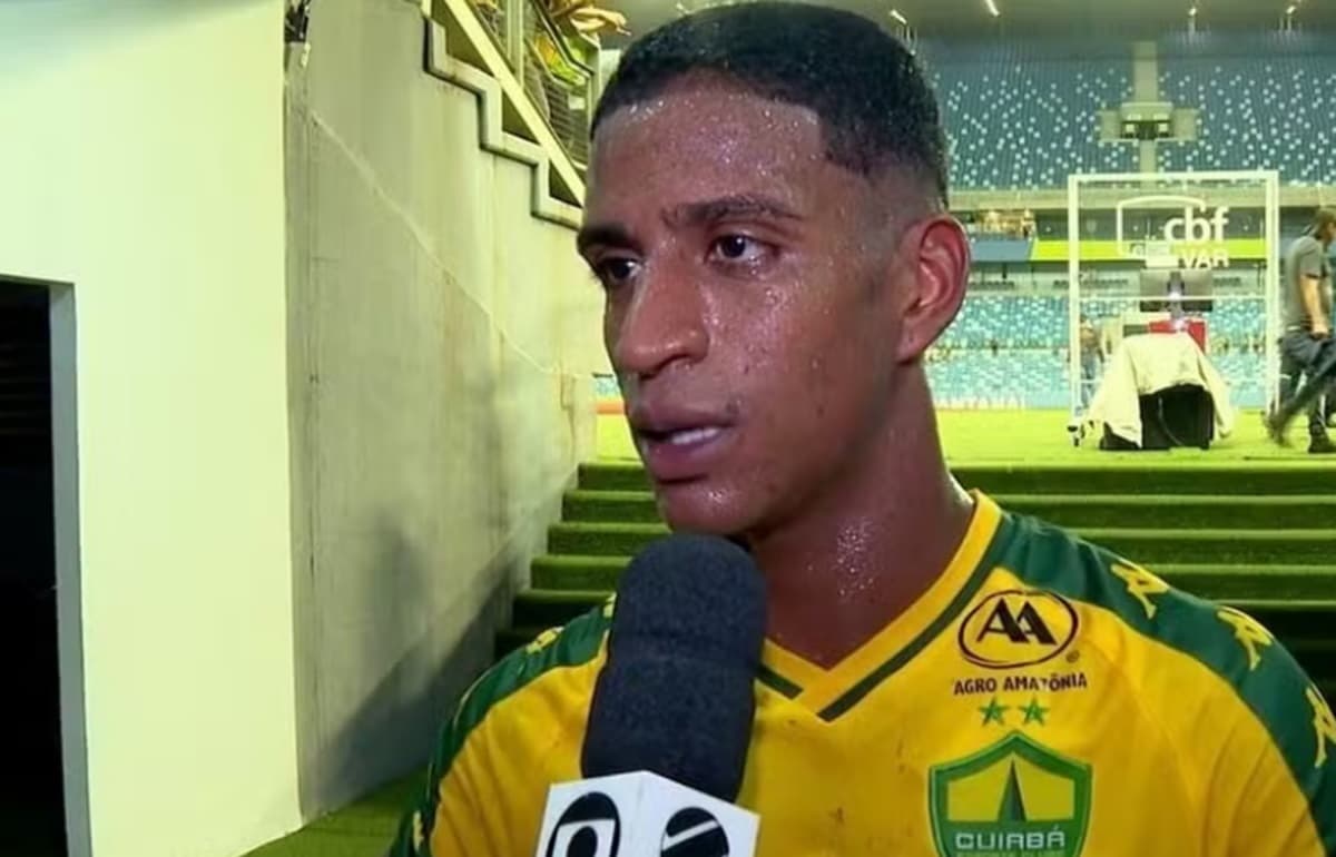 max ex-flamengo pelo cuiabá