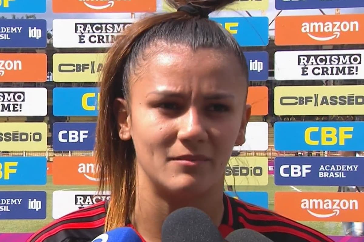 Laysa conversa com a imprensa após Flamengo x Palmeiras