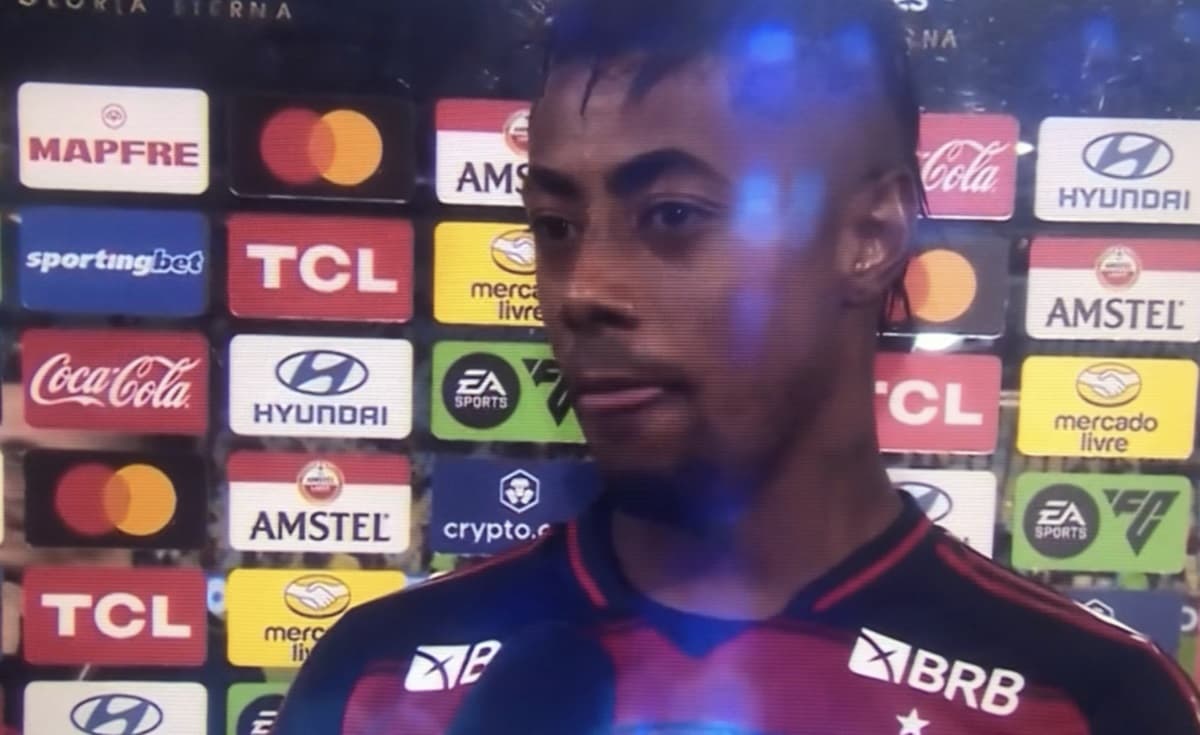 bruno henrique após vitória do flamengo contra internacional