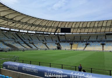 Campo do Maracanã em foto tirada pelo MundoBola Flamengo em dia sem jogo