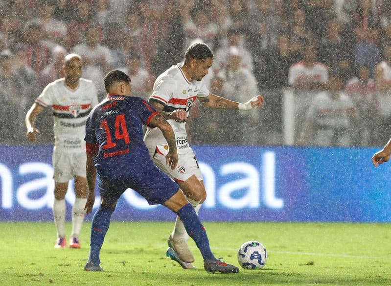 Luciano em São Paulo x Red Bull Bragantino