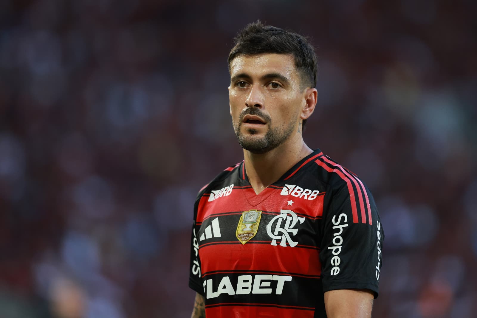 Arrascaeta em jogo do Flamengo no Maracanã