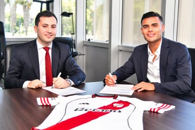 Fausto Vera River Plate