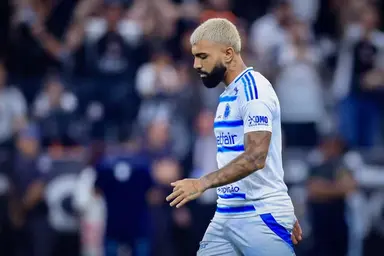 Gabigol perdeu pênalti em eliminação do Cruzeiro