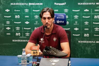 Zubeldía em coletiva após derrota do Fluminense para o Vasco