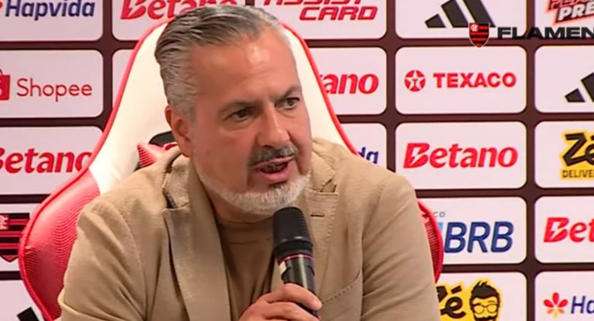 Boto fala sobre atuação do Flamengo no mercado