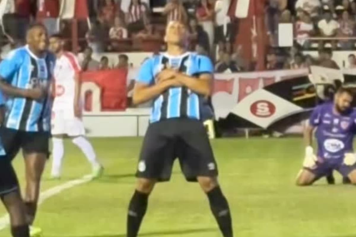 Carlos Vinícius Grêmio