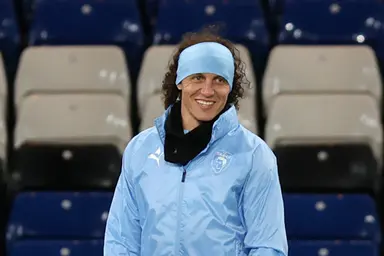 David Luiz durante aquecimento pelo Pafos