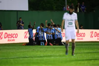 Grêmio e Avenida em jogo pelo Gaúchão