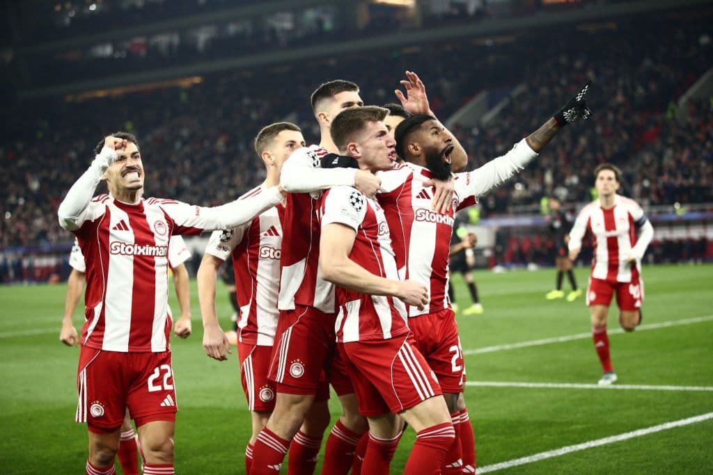 Rodinei foi o herói do Olympiacos e, com duas assistências, decidiu jogo contra o Bayer Leverkusen na Liga dos Campeões