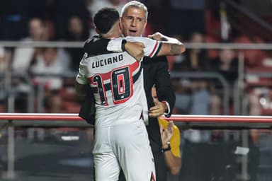 Luciano e Crespo