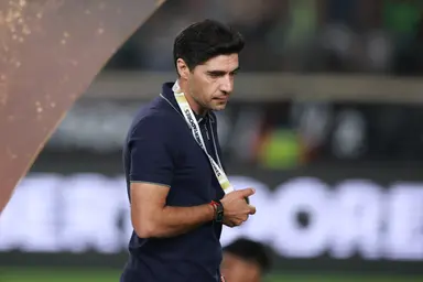 Abel Ferreira denunciado pelo TJD-SP no Dérbi