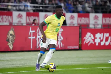 Luiz Henrique em campo pelo Brasil
