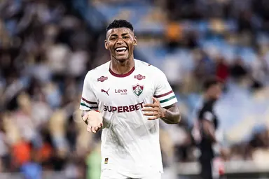 Hércules comemora gol sobre o Vasco